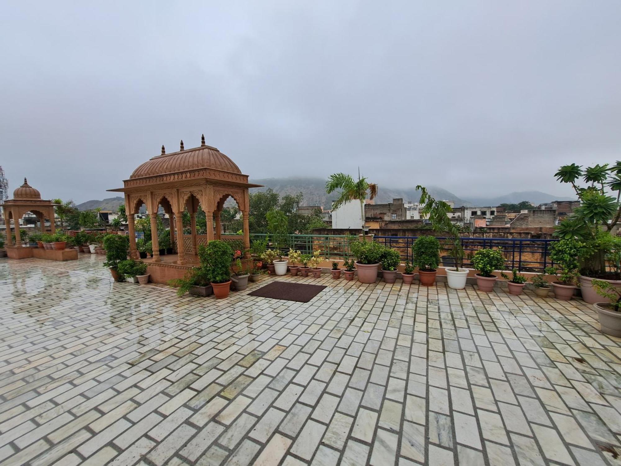 Swaraj Palace ジャイプール エクステリア 写真